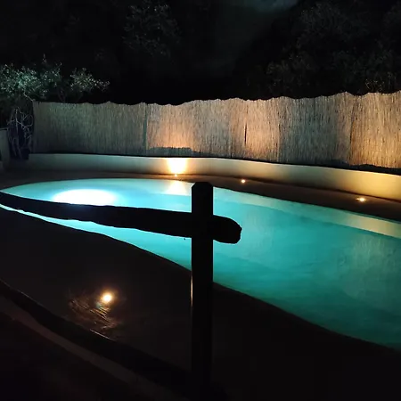 - Singola Con Piscina Privata * Solanas (Cagliari)