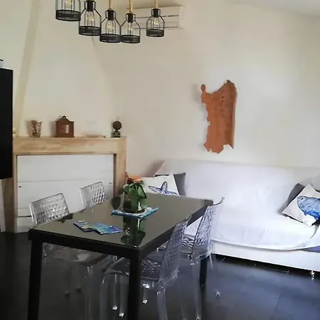 Holiday home Solanas - Singola Con Piscina Privata
