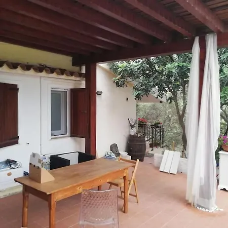 Solanas - Singola Con Piscina Privata Solanas (Cagliari)