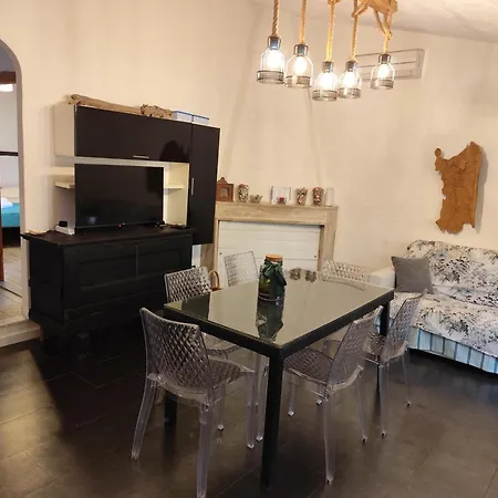 - Singola Con Piscina Privata
