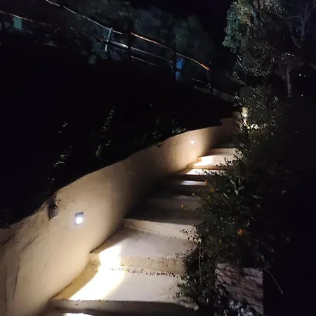 - Singola Con Piscina Privata